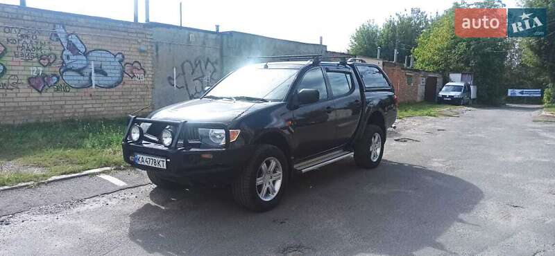 Пікап Mitsubishi L 200 2008 в Києві фото Пікап Mitsubishi L 200 2008 в Києві