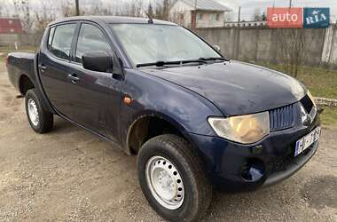 Пікап Mitsubishi L 200 2009 в Львові