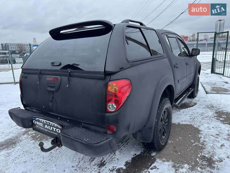 Пикап Mitsubishi L 200 2007 в Киеве
