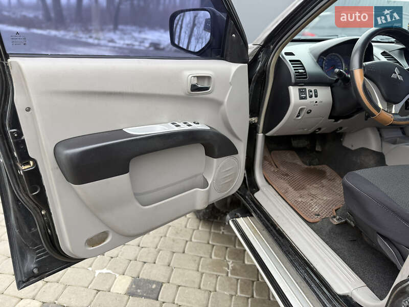 Пикап Mitsubishi L 200 2008 в Виннице