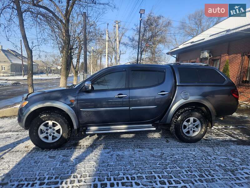 Mitsubishi L 200 2008