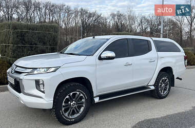 Пікап Mitsubishi L 200 2021 в Дніпрі