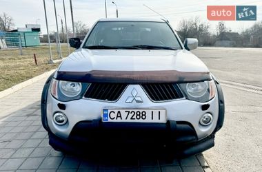 Пікап Mitsubishi L 200 2008 в Звенигородці