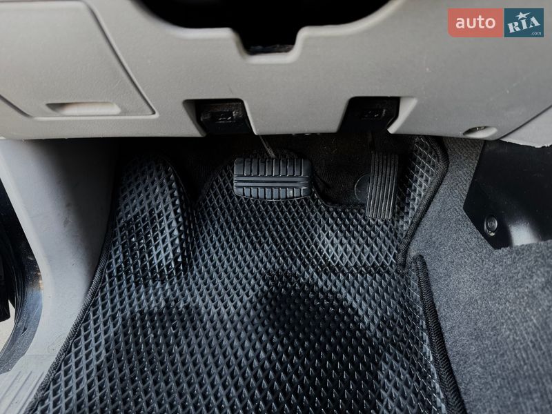 Пикап Mitsubishi L 200 2011 в Одессе