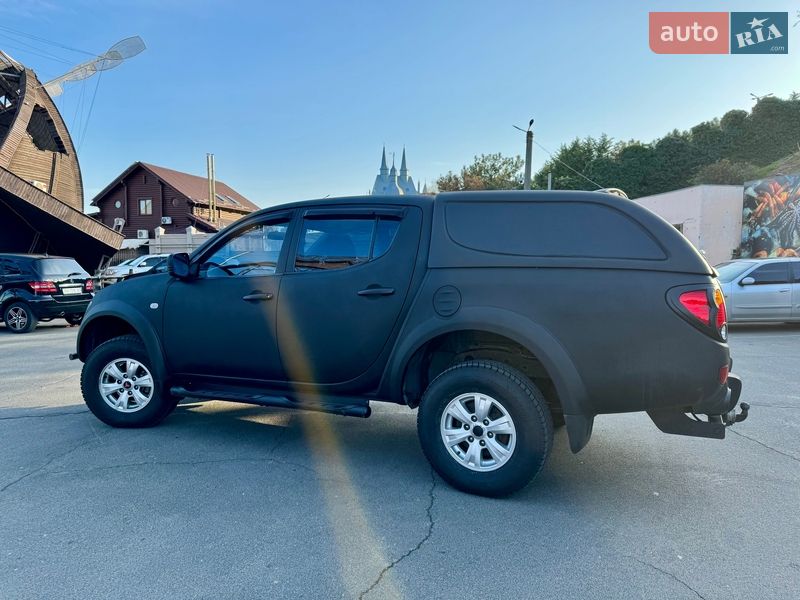 Пикап Mitsubishi L 200 2011 в Одессе