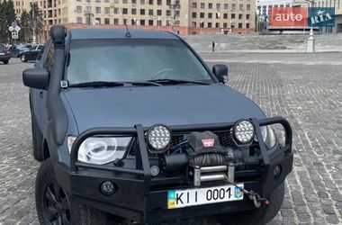 Пікап Mitsubishi L 200 2013 в Харкові