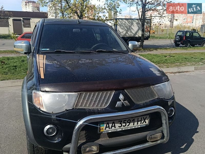 Mitsubishi L 200 2008