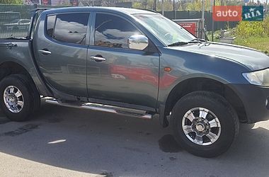 Пикап Mitsubishi L 200 2007 в Киеве
