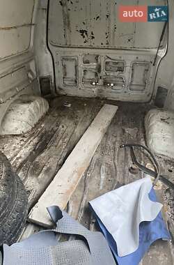 Вантажопасажирський фургон Mitsubishi L 300 1992 в 