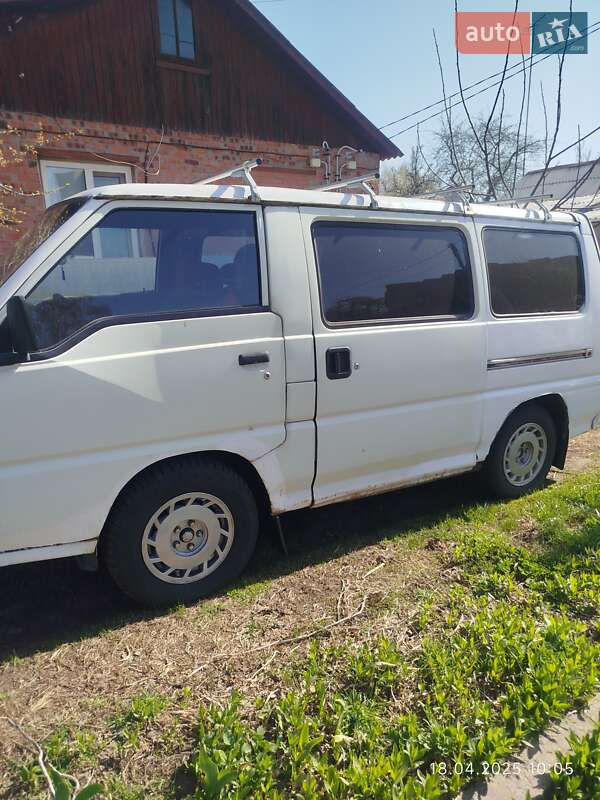 Минивэн Mitsubishi L 300 1991 в Чернигове