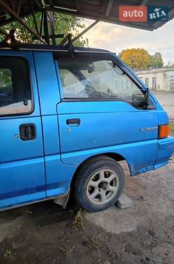 Мінівен Mitsubishi L 300 1988 в Ізмаїлі