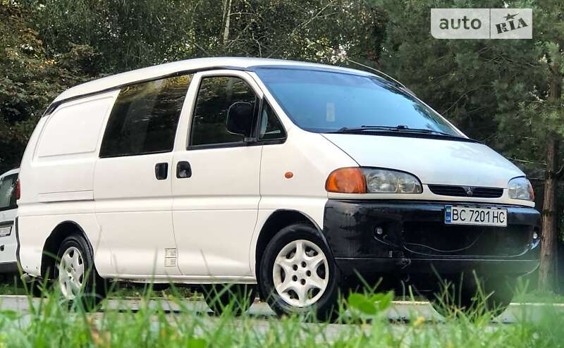 Грузопассажирский фургон Mitsubishi L 400 1997 в Дрогобыче