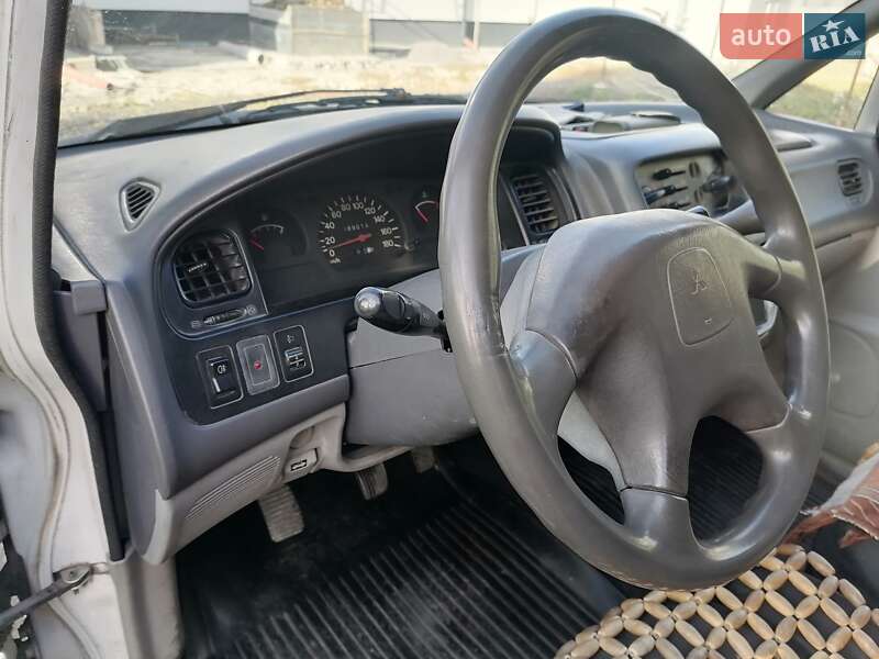 Минивэн Mitsubishi L 400 1999 в Камне-Каширском