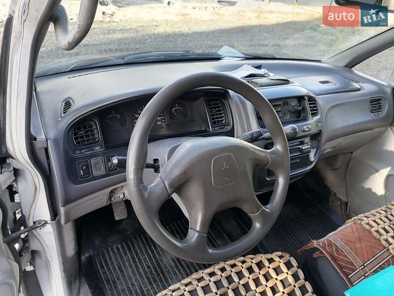 Минивэн Mitsubishi L 400 1999 в Камне-Каширском