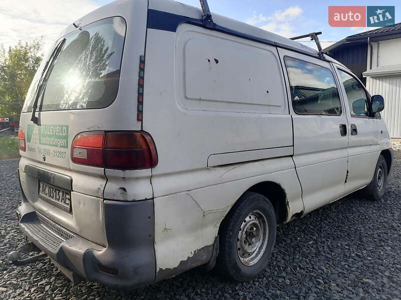 Минивэн Mitsubishi L 400 1999 в Камне-Каширском