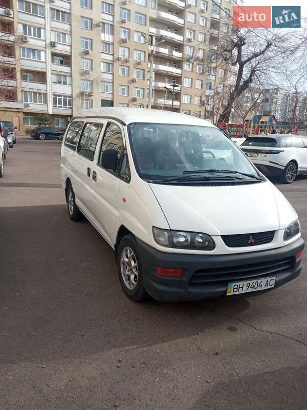 Mitsubishi L 400 1999