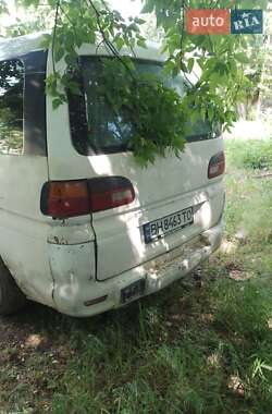 Минивэн Mitsubishi L 400 1997 в 