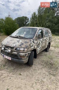 Мінівен Mitsubishi L 400 1999 в Києві