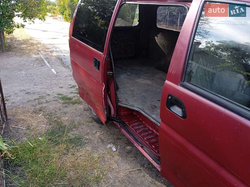 Мінівен Mitsubishi L 400 1998 в Березанці
