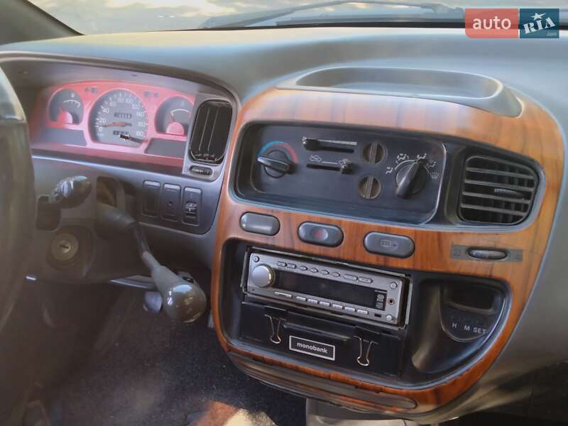 Мінівен Mitsubishi L 400 2000 в Одесі фото 16 Мінівен Mitsubishi L 400 2000 в Одесі