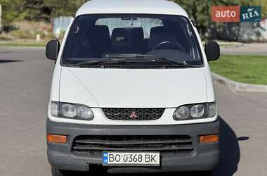 Минивэн Mitsubishi L 400 2000 в 