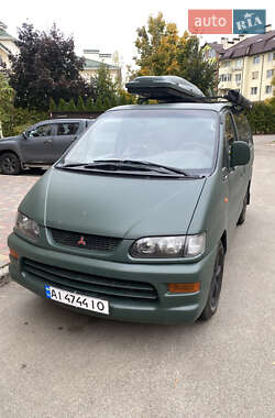 Минивэн Mitsubishi L 400 2000 в Киеве