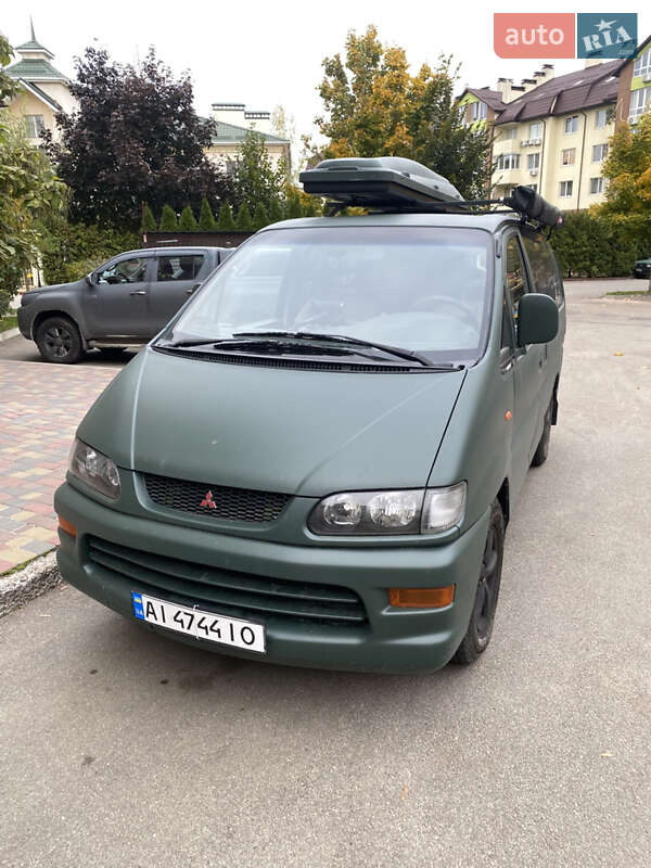 Мінівен Mitsubishi L 400 2000 в Києві