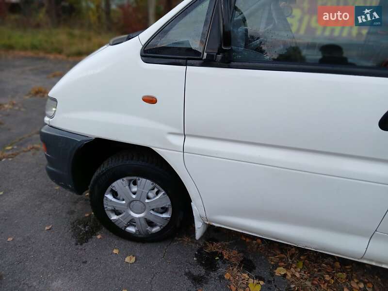 Минивэн Mitsubishi L 400 1999 в Стебнику