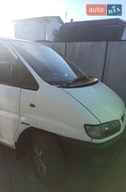 Мінівен Mitsubishi L 400 2000 в  Мінівен Mitsubishi L 400 2000 в