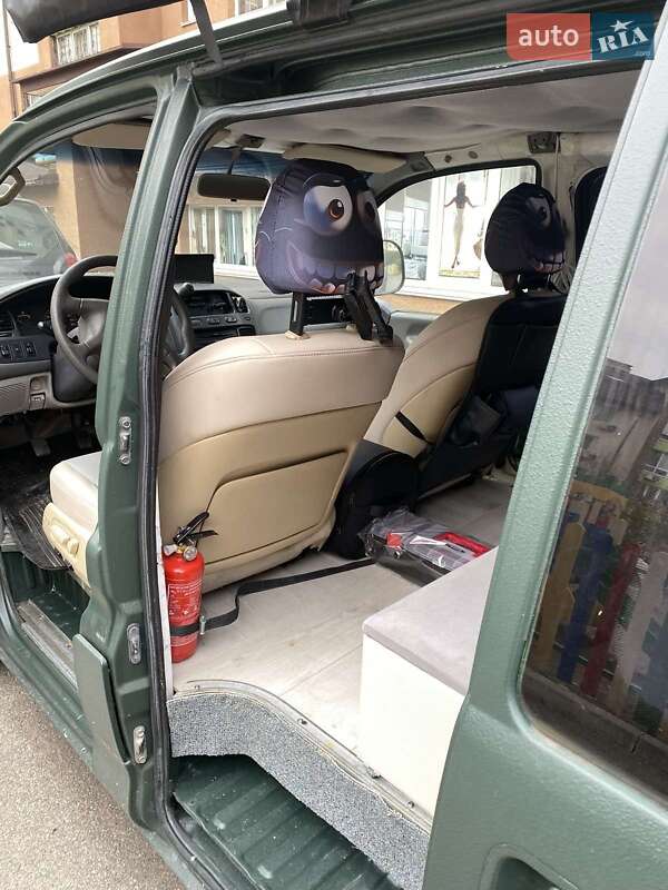 Минивэн Mitsubishi L 400 2000 в Конотопе