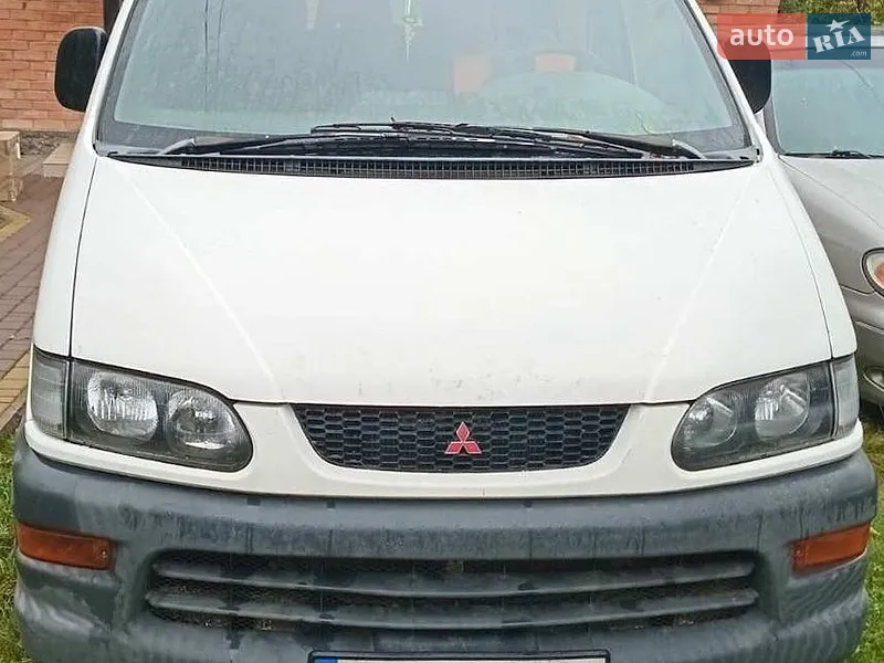 Mitsubishi L 400