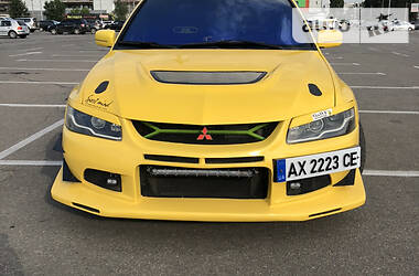 Седан Mitsubishi Lancer Evolution 2004 в Харькове