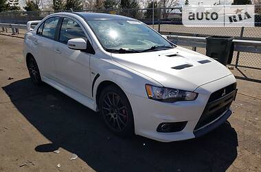 Mitsubishi Lancer Evolution 2015