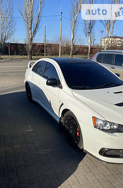 MITSUBISHI LANCER EVOLUTION X 2009