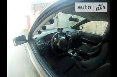Седан Mitsubishi Lancer Evolution 2004 в 
