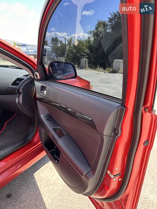 Седан Mitsubishi Lancer Evolution 2008 в Днепре