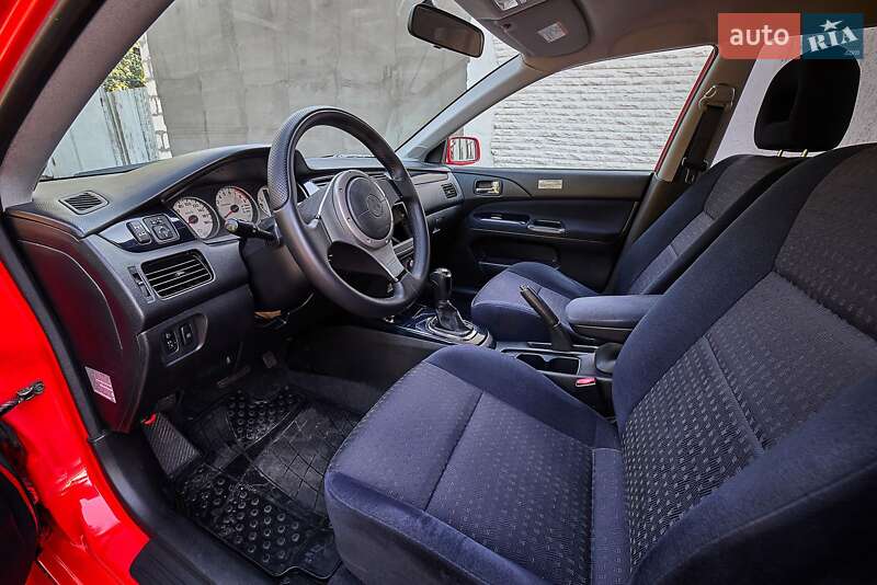 Седан Mitsubishi Lancer Evolution 2002 в Киеве фото 12 Седан Mitsubishi Lancer Evolution 2002 в Киеве