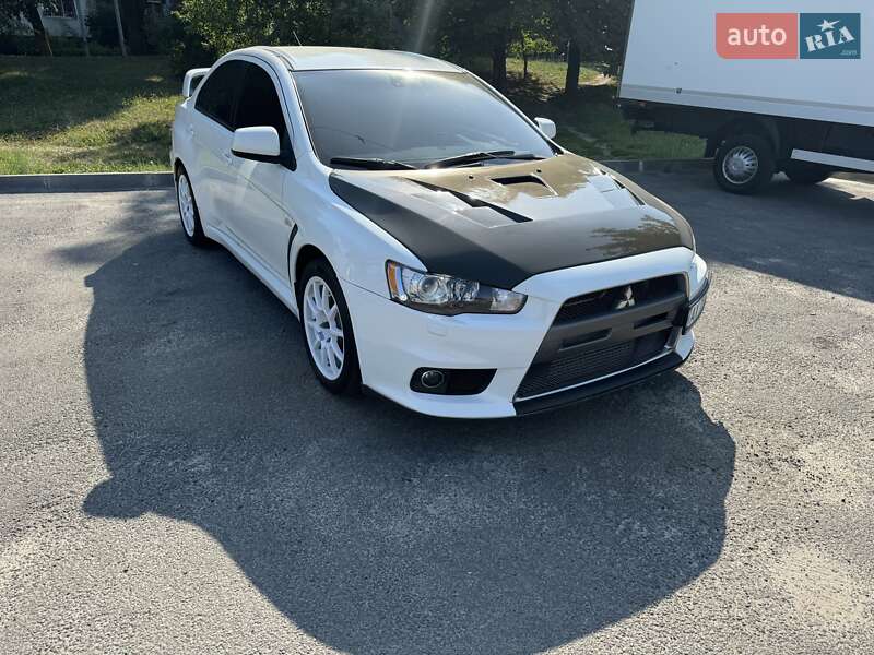 Седан Mitsubishi Lancer Evolution 2008 в Харькове фото 8 Седан Mitsubishi Lancer Evolution 2008 в Харькове