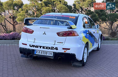 Седан Mitsubishi Lancer Evolution 2009 в 