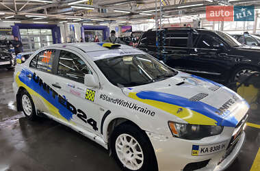 Седан Mitsubishi Lancer Evolution 2009 в 