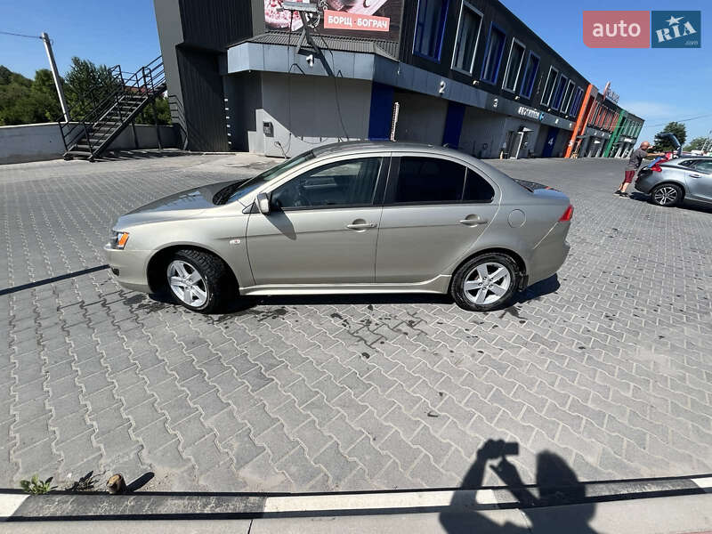 Седан Mitsubishi Lancer Evolution 2007 в Тернополе