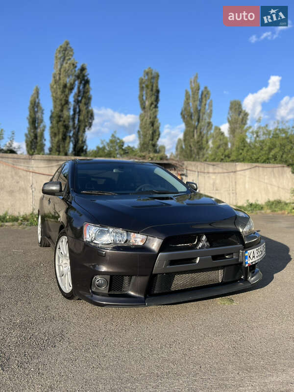 Седан Mitsubishi Lancer Evolution 2008 в Киеве