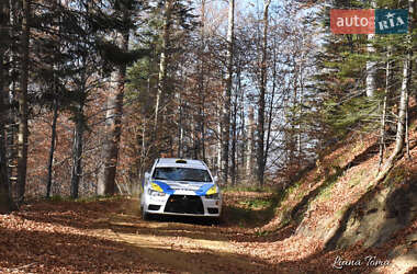 Седан Mitsubishi Lancer Evolution 2009 в 