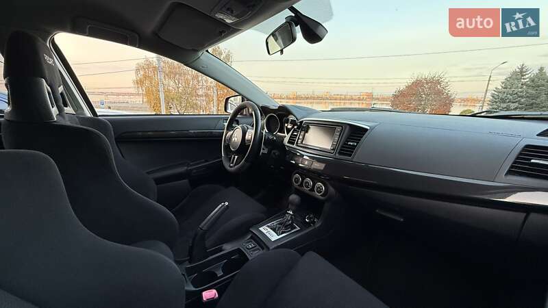 Седан Mitsubishi Lancer Evolution 2008 в Днепре фото 13 Седан Mitsubishi Lancer Evolution 2008 в Днепре