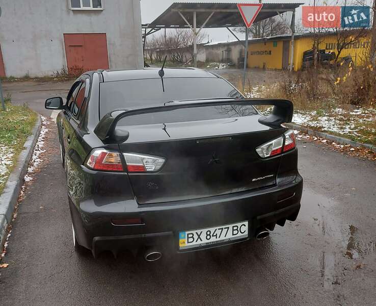 Седан Mitsubishi Lancer Evolution 2008 в Нетішині