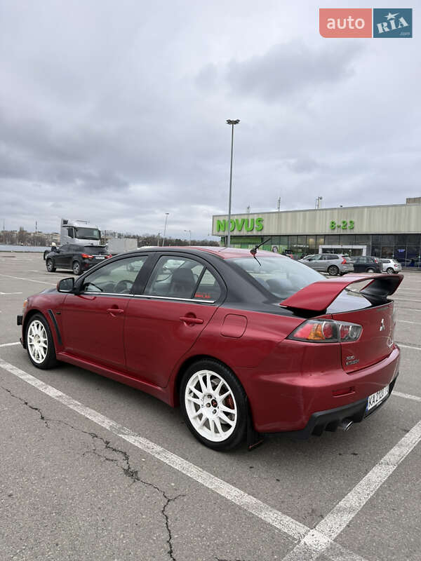 Седан Mitsubishi Lancer Evolution 2008 в Киеве