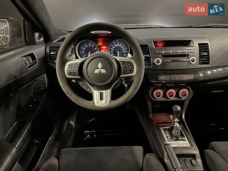 Седан Mitsubishi Lancer Evolution 2008 в Одессе фото 10 Седан Mitsubishi Lancer Evolution 2008 в Одессе