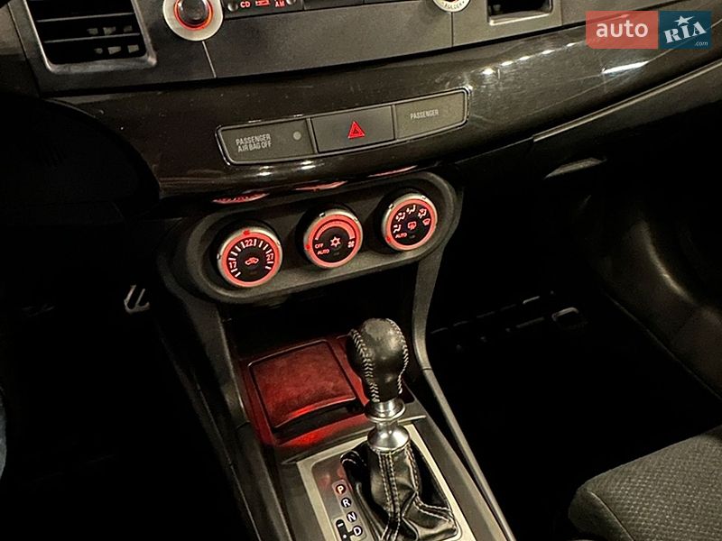 Седан Mitsubishi Lancer Evolution 2008 в Одессе фото 15 Седан Mitsubishi Lancer Evolution 2008 в Одессе