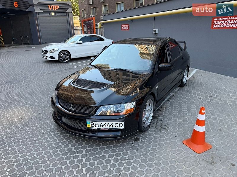 Седан Mitsubishi Lancer Evolution 2006 в Одессе