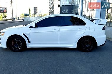 Седан Mitsubishi Lancer Evolution 2008 в Харкові фото 20 Седан Mitsubishi Lancer Evolution 2008 в Харкові